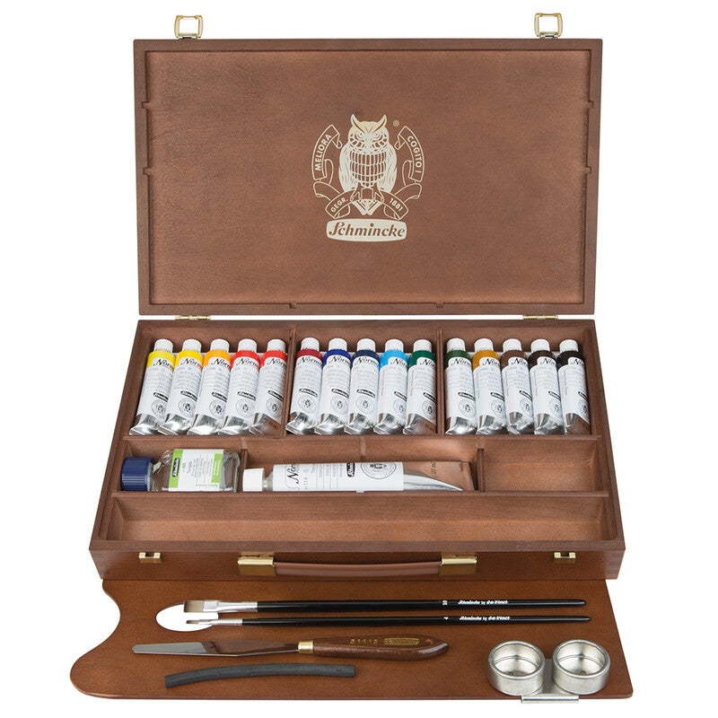 Дрвена кутија Schmincke NORMA Professional, 15 x 35 ml + бела 120 ml