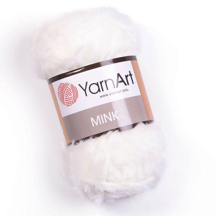 Nerz-Strickgarn von YarnArt – 330 Cremeweiß