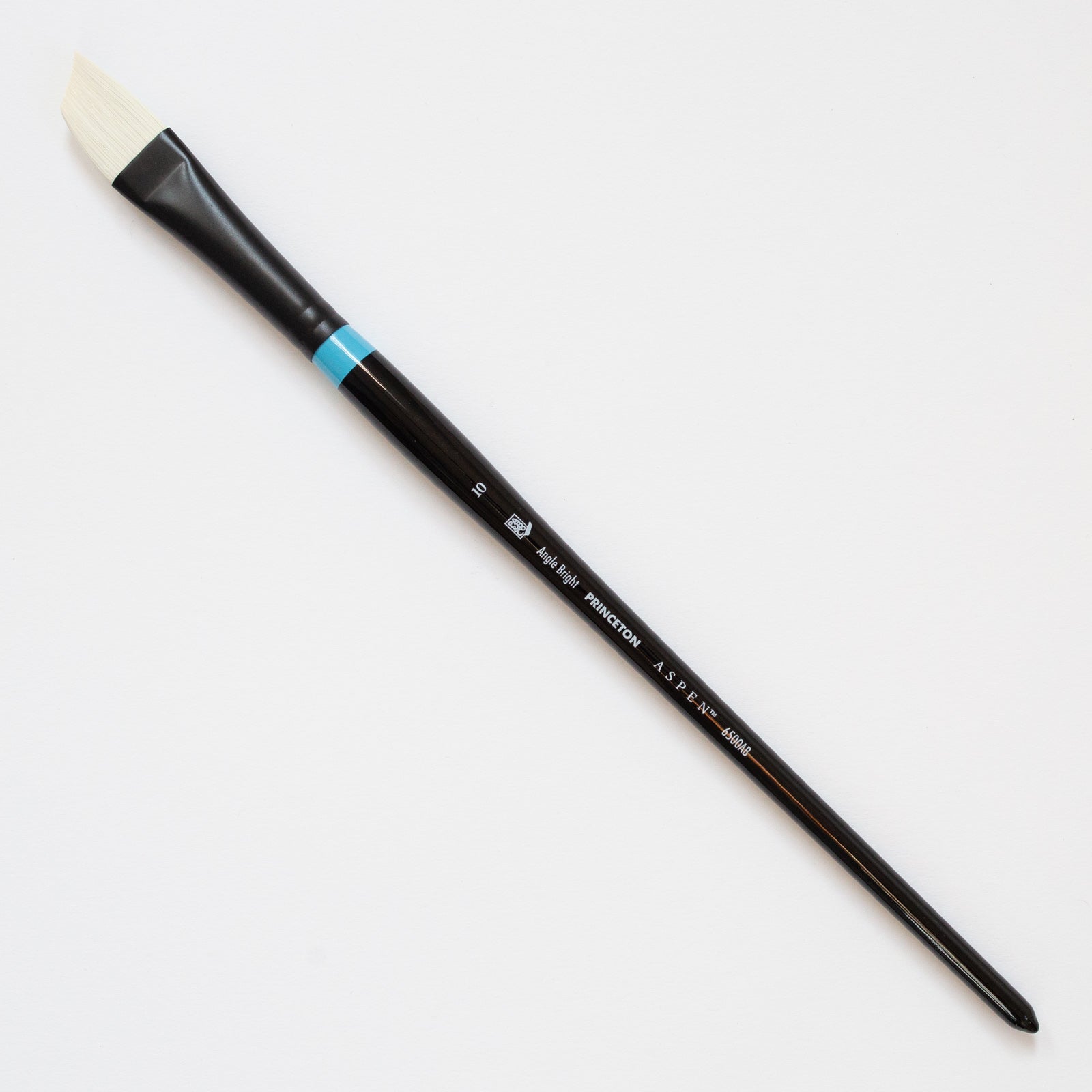 Коса уметничка четка PRINCETON Aspen Angle Bright со долга рачка