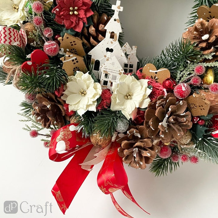 Самолепливи дрвени куќички - бели и златни / Комплет од 16 - 2