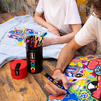 Posca комбиниран сет маркери во метална кутија – 13 пар. (PC-3M, PC-5M, PC-5BR)