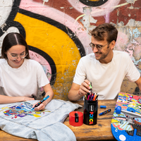 Posca комбиниран сет маркери во метална кутија – 13 пар. (PC-3M, PC-5M, PC-5BR)